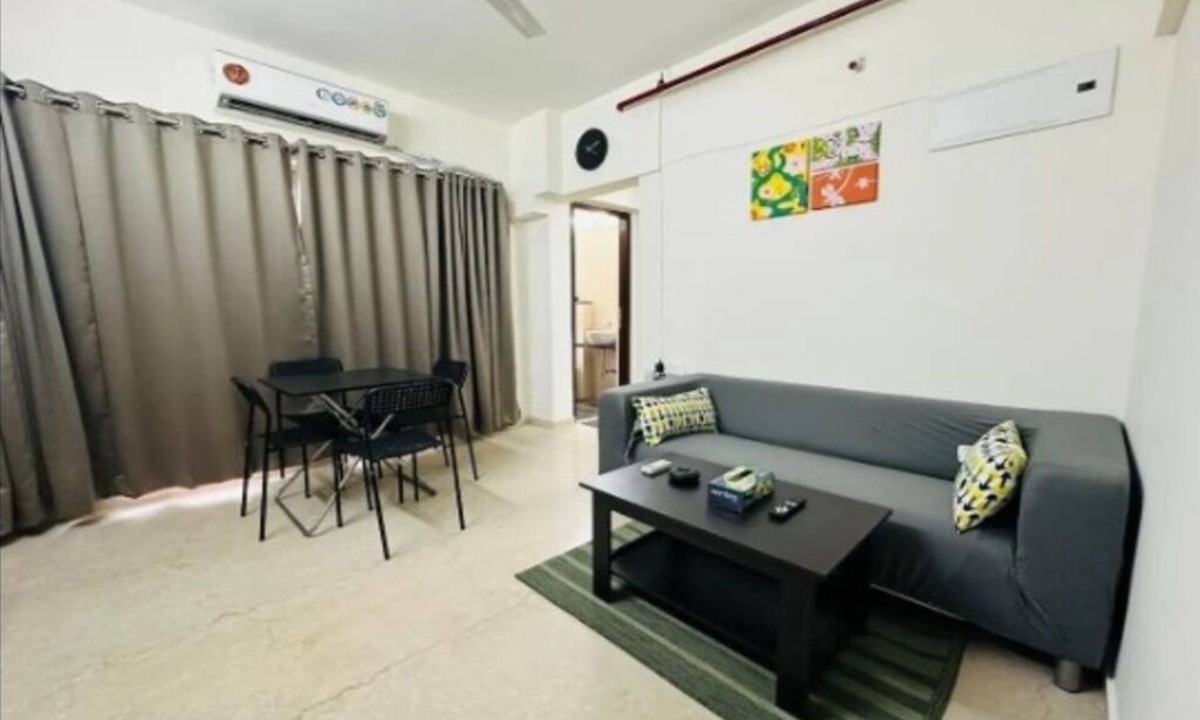 Malad East Apartment | 1BR Service apartment A -1503 Malad by Florastays