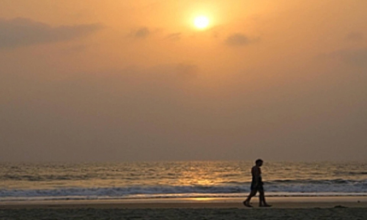 Fatona Apartment | 2 Bedroom Apartment (A) In Betalbatim South Goa - Internet & Shared Private Pool