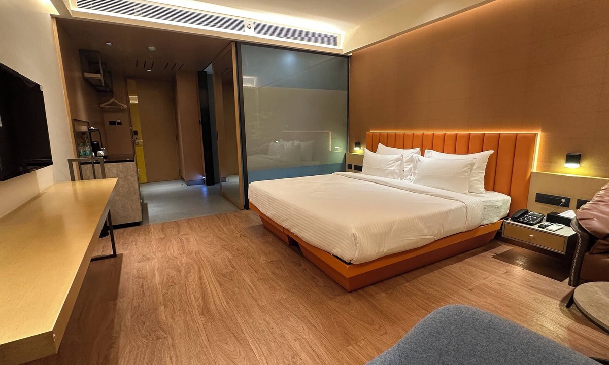 Vashi Hostel | 37th Crescent Navi Mumbai