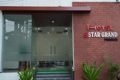 Hyderabad Hotel | 5 STAR GRAND- PREMIUM