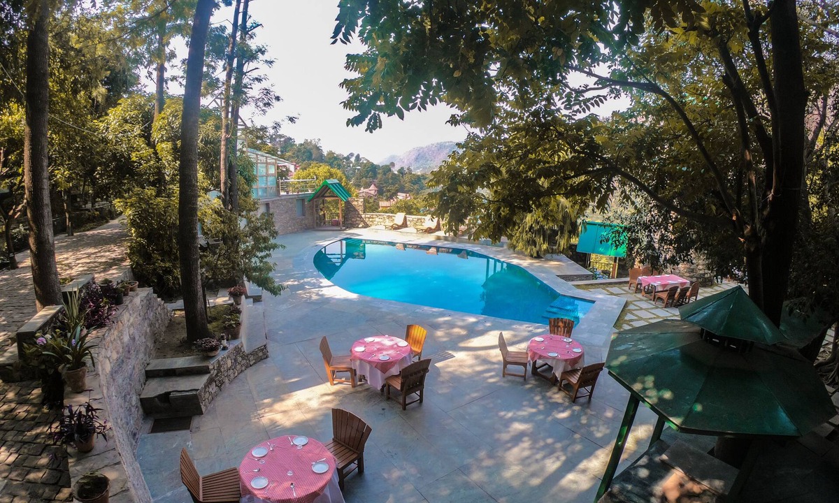 Bhimtal Hotel | Aamod Monolith Resort Bhimtal