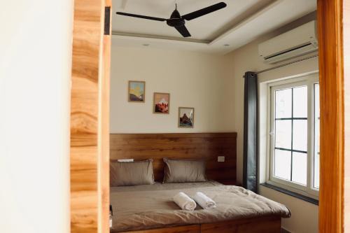 Tapovan Hotel | Aarunya Stays