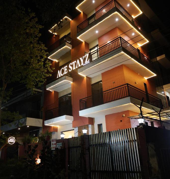 Noida Hotel | Ace Stayz - Boutique Hotel Sector 45, Noida