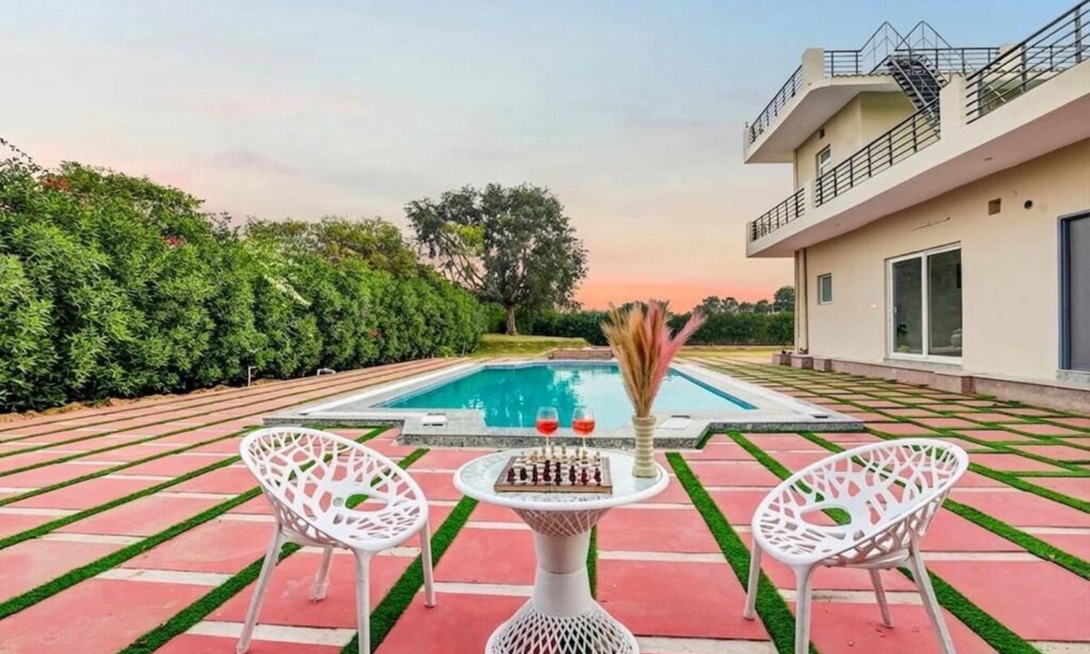 Faridabad Villa | Alaya Stays Lustra Farms With Pvt Pool