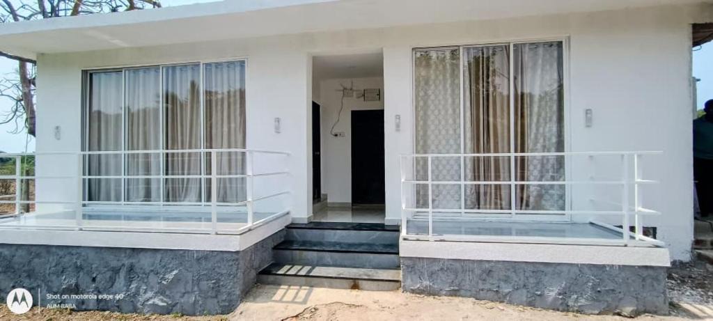 Murud House | Alice Villa Kashid Beach
