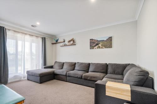 Thurgoona House | Alpine Corner - Lux and Quiet