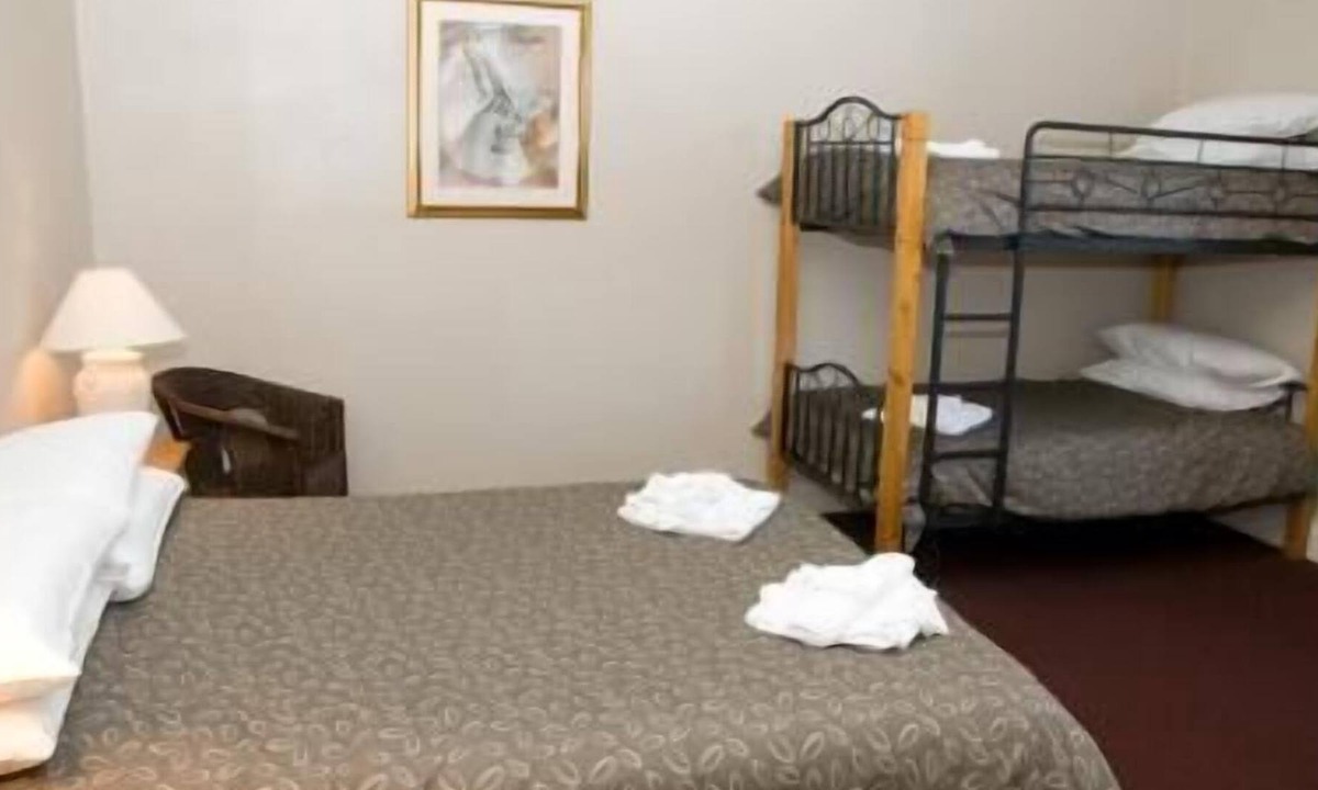 Cooma Hotel | Alpine Hotel