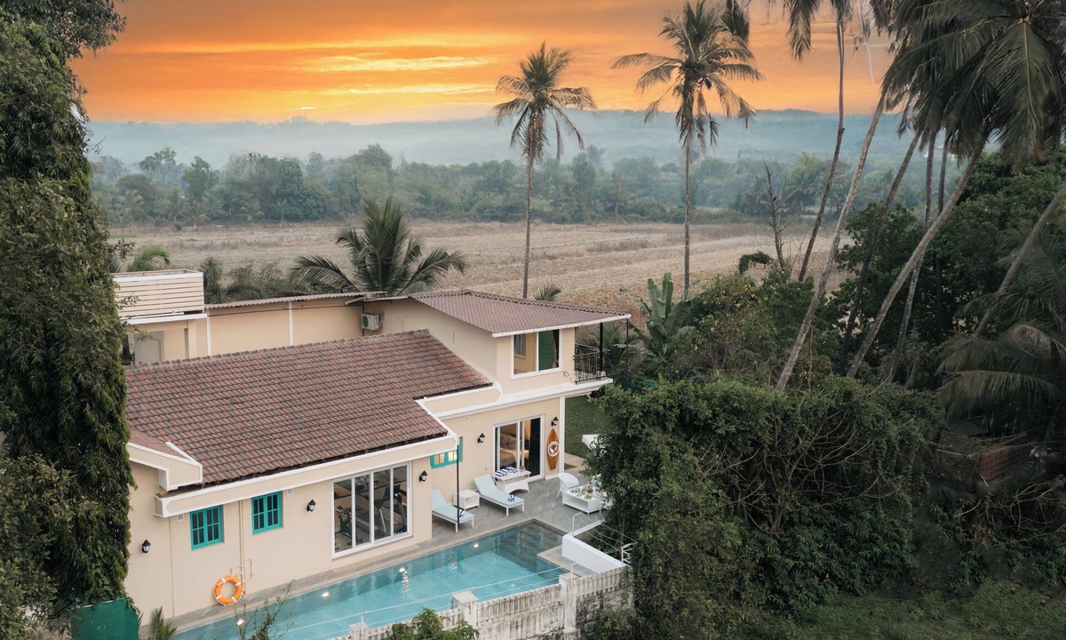 Anjuna Resort | Amã Stays & Trails Assa 360, Goa
