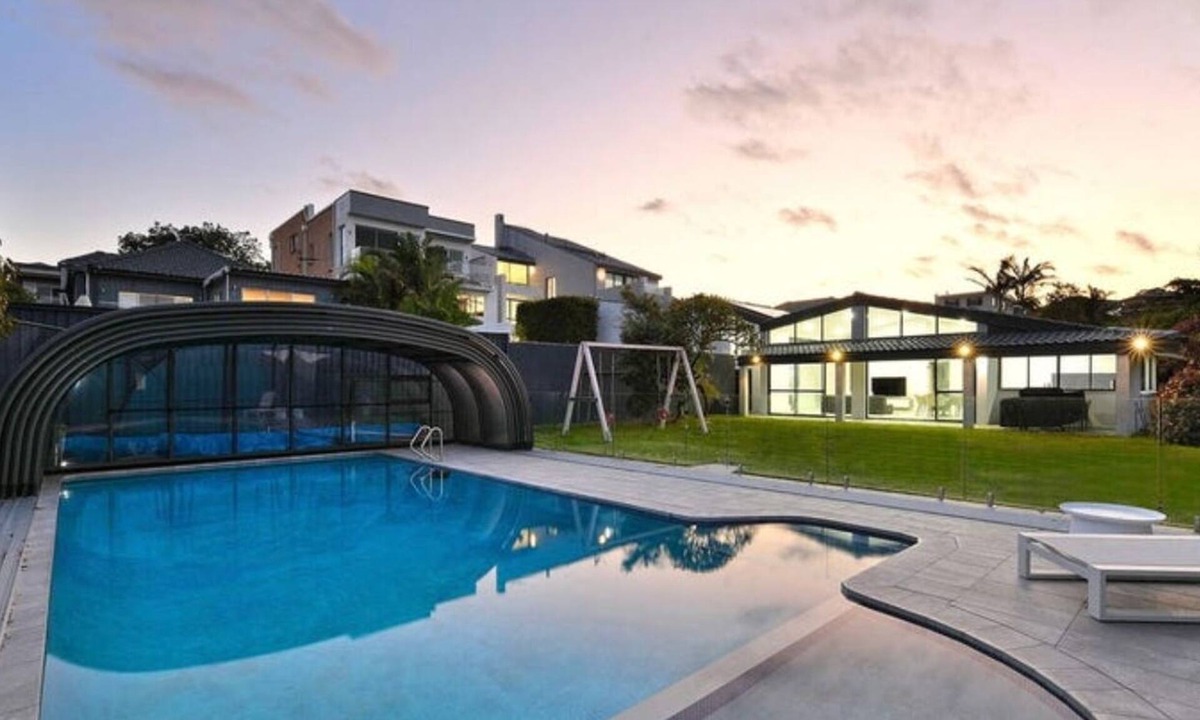 Maroubra Villa | Amazing Ocean Villa close to Natural Rock Pools