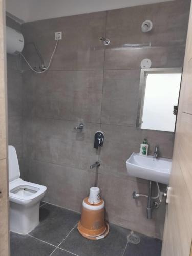 Gachibowli Hotel | Anika suites