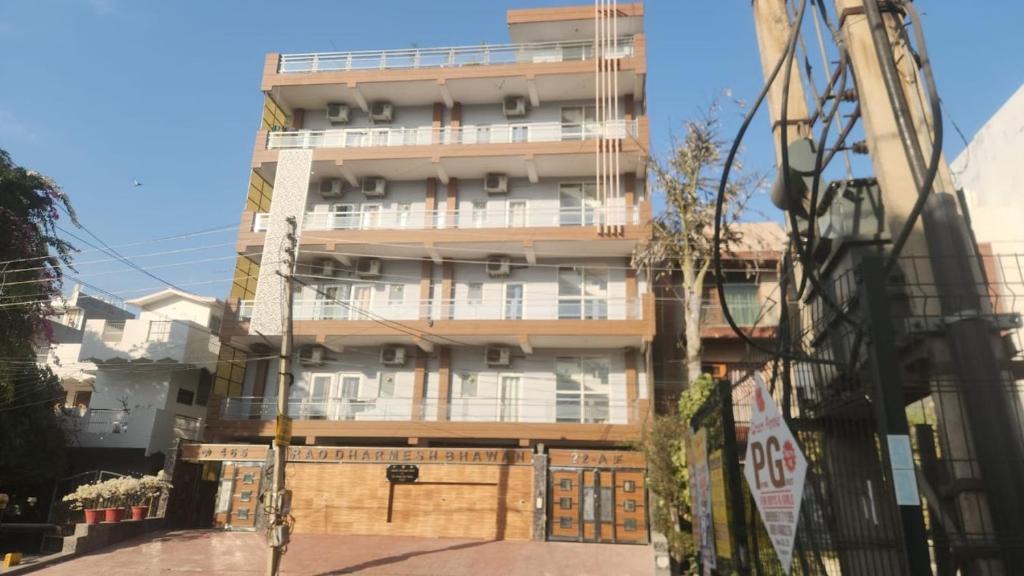 Udyog Vihar Hostel | Anvi Residency - PG Hostel for Girls and Boys