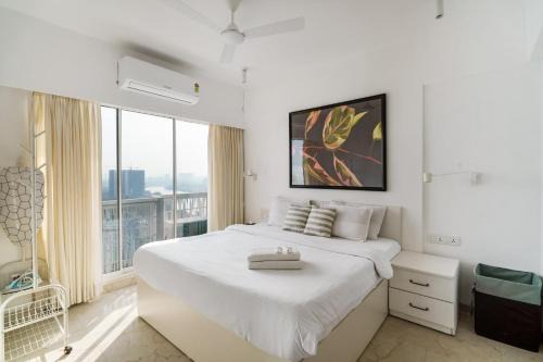 Kurla Apartment | Anya 2BHK near BKC by SquareOne Stays