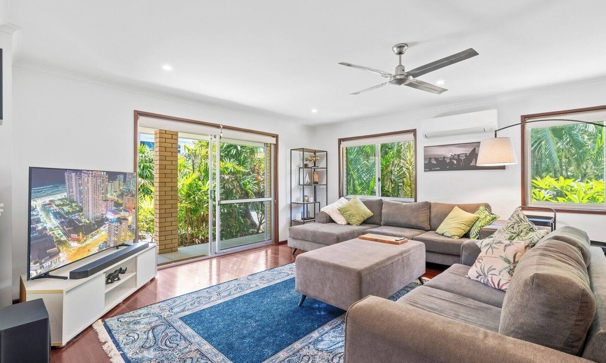Ashmore House | Ashmore Grove Hideaway | BBQ and Alfresco Dining