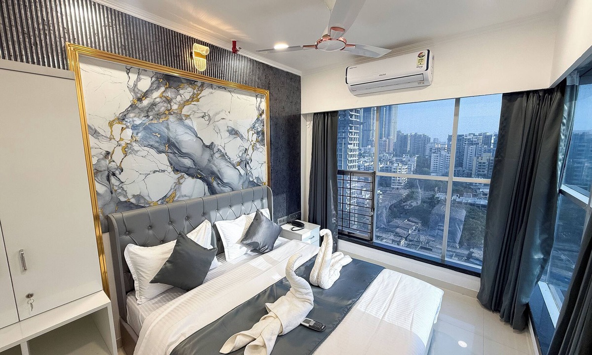 Borivali East Hotel | Astha Home The Borivali Suite