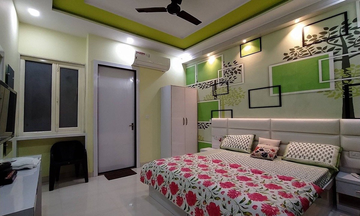 Basai House | Baba Home Stay(Luxury Rooms)- Stay with Indian Family.