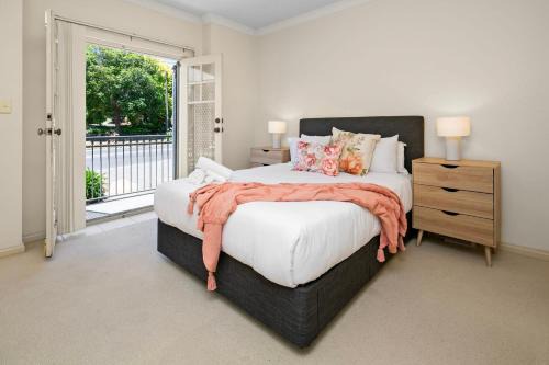 Beaumont House | Beaumont Bliss: 4BR 2 5BA Family Retreat