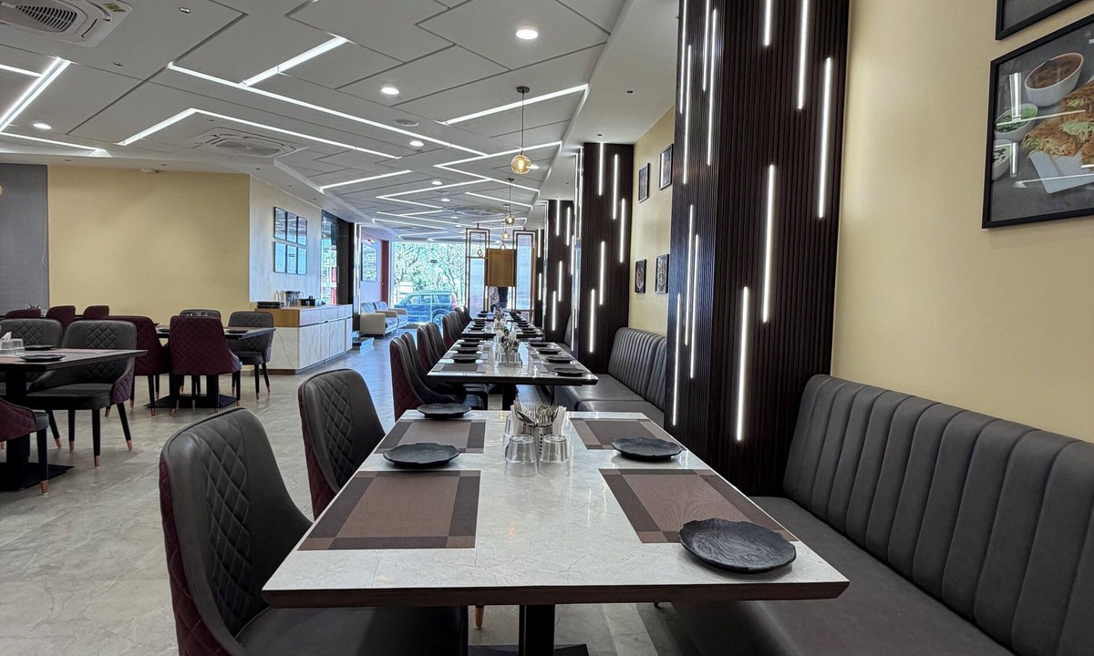 Nakhtarana Hotel | Bharat Inn Hotel And Restaurant