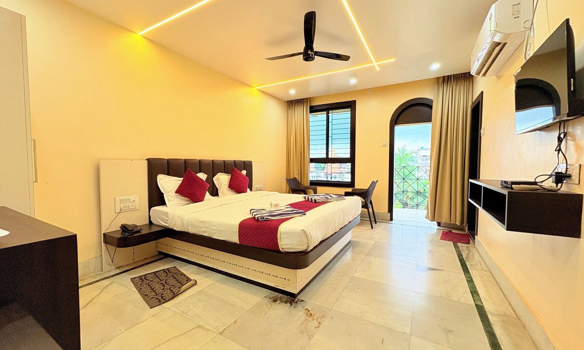 Tarapith Hotel | Binapani Tarapith