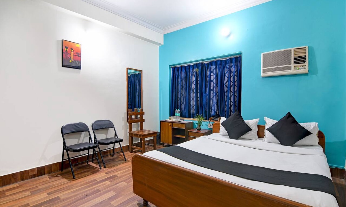Sector 1 Hotel | Brill Rooms