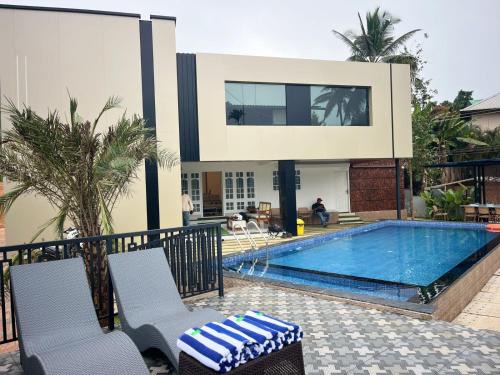 Anachal Hotel | Bumblebee Pool Villa Munnar
