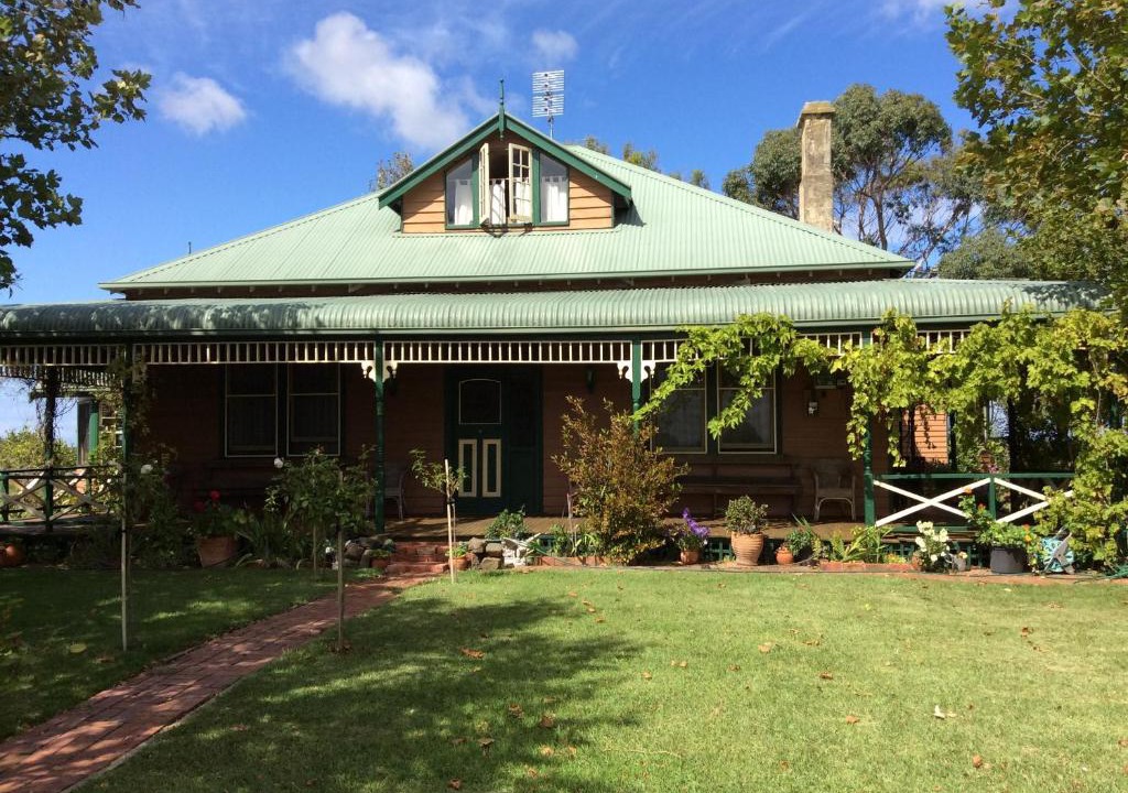 Nirranda Bed & Breakfast | Butterfly Farm Bed and Breakfast Nirranda