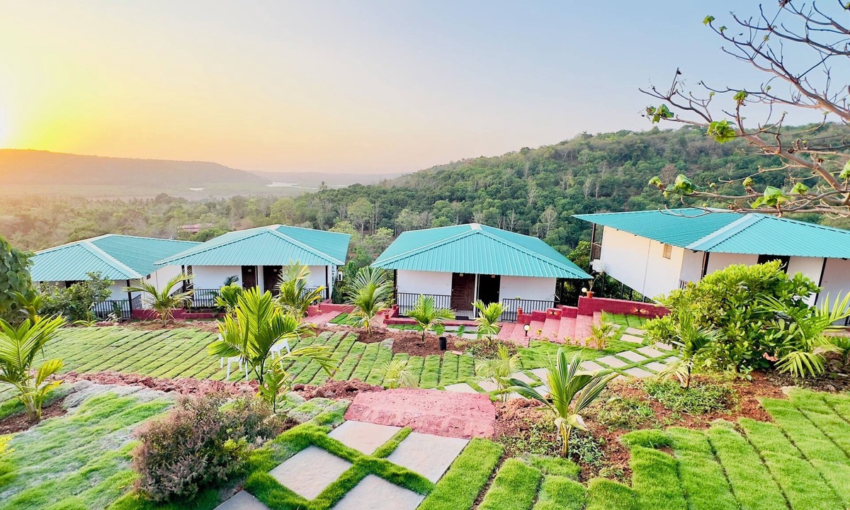 Arambol Resort | Cashew Leaf Eco Resort, Goa