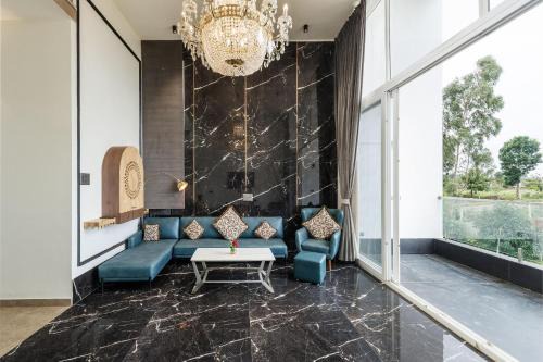Doddaballapur Villa | CelestialSapphire Pool Nr Nandi Hills VegOnly