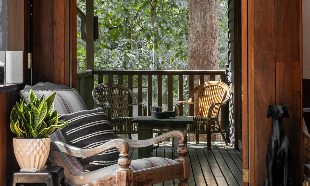 Springbrook Ski Chalet | Character filled chalet at Springbrook National Park, Queensland Australia