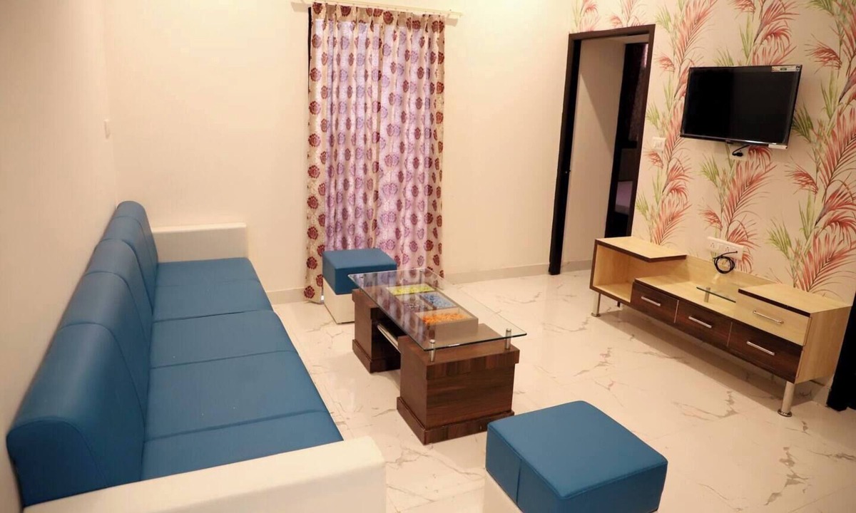 Fatehpura Apartment | Charming 2-bedroom apartment with WiFi, AC in welcoming Udaipur