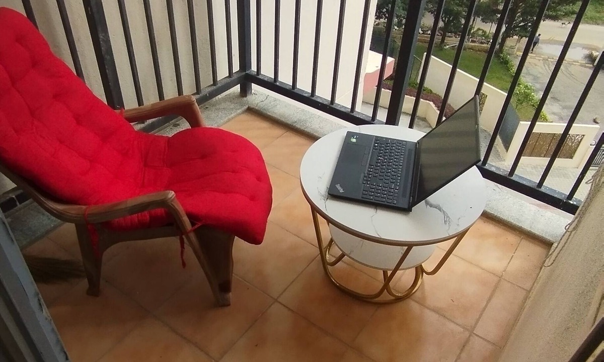 Bayappanhalli Apartment | Chic 1-bedroom apartment in fabulous Bangalore with WiFi