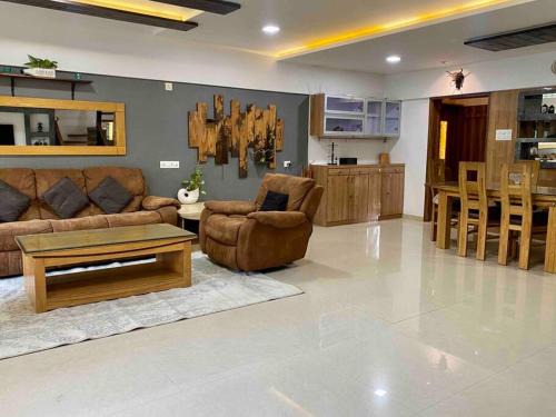 Kharadi Villa | Chic & Luxurious Duplex Villa in Kharadi