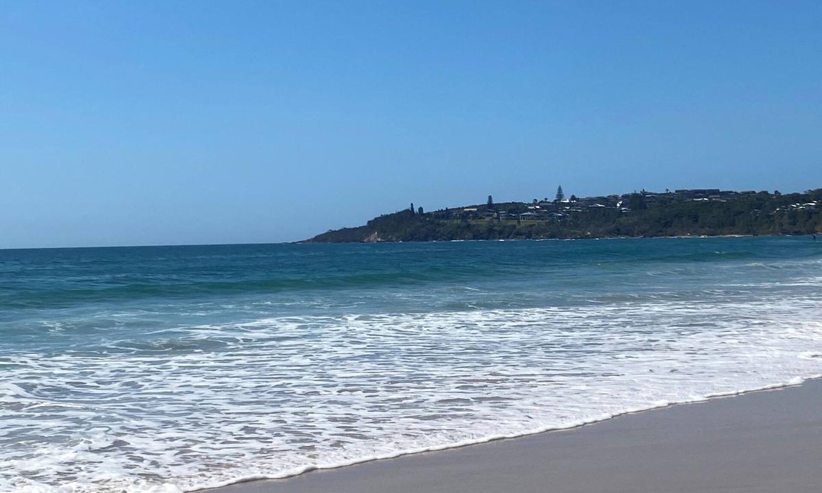 Bonny Hills Apartment | Chic studio in fabulous Bonny Hill close beaches cafes and restaurants.