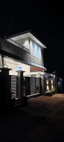Hyderabad House | Chilkur Balaji Lakeview Villa