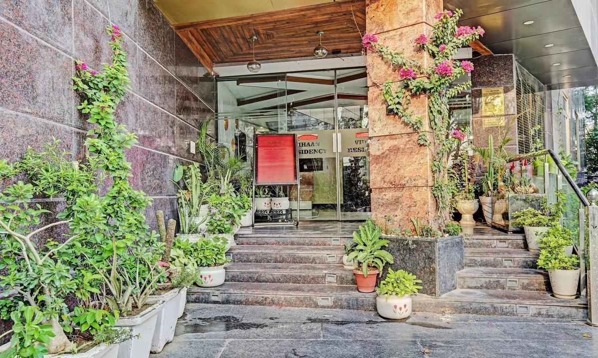 Zirakpur House | Classic Hotel Vihaan Residency