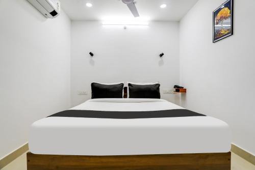 Medchal Hotel | Collection O De Alphabet Hotel