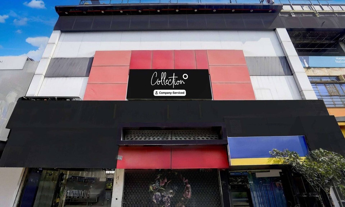 Kota House | Collection O Jhalwar Road