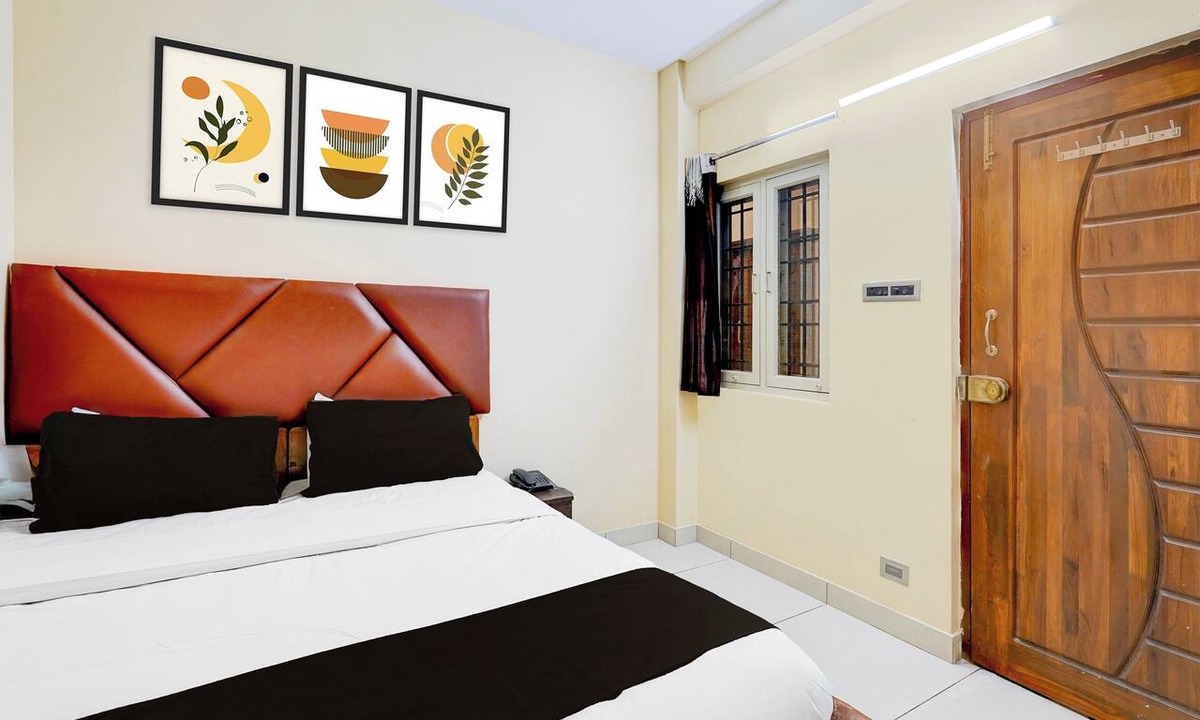 Vellore Hotel | Collection O Vellore Near CMC Hospital