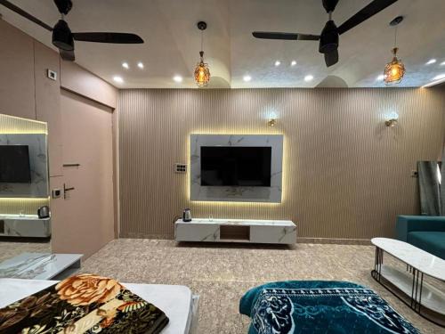 Saharanpur Hotel | Comfort Inn
