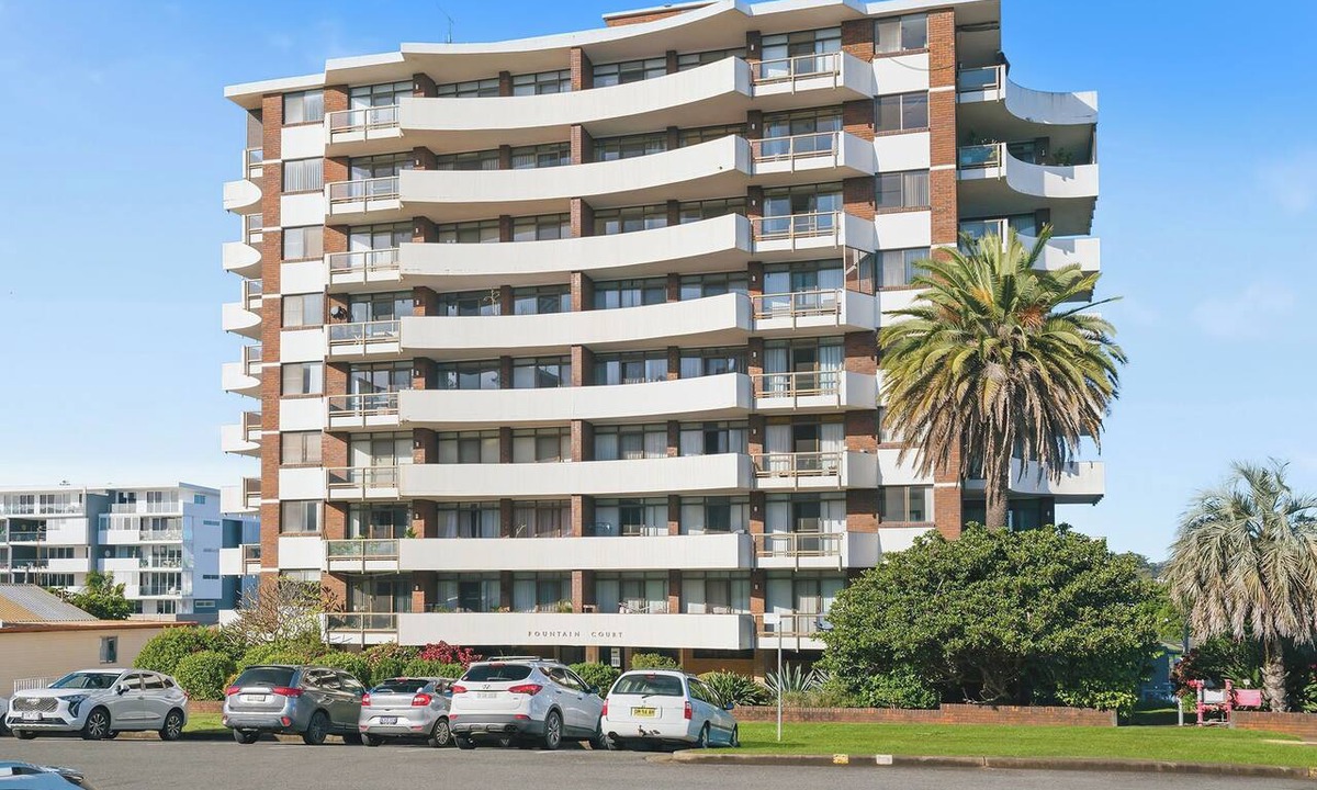 Port Macquarie Apartment | Comfortable Apartment in the Popular Fountain Court Complex