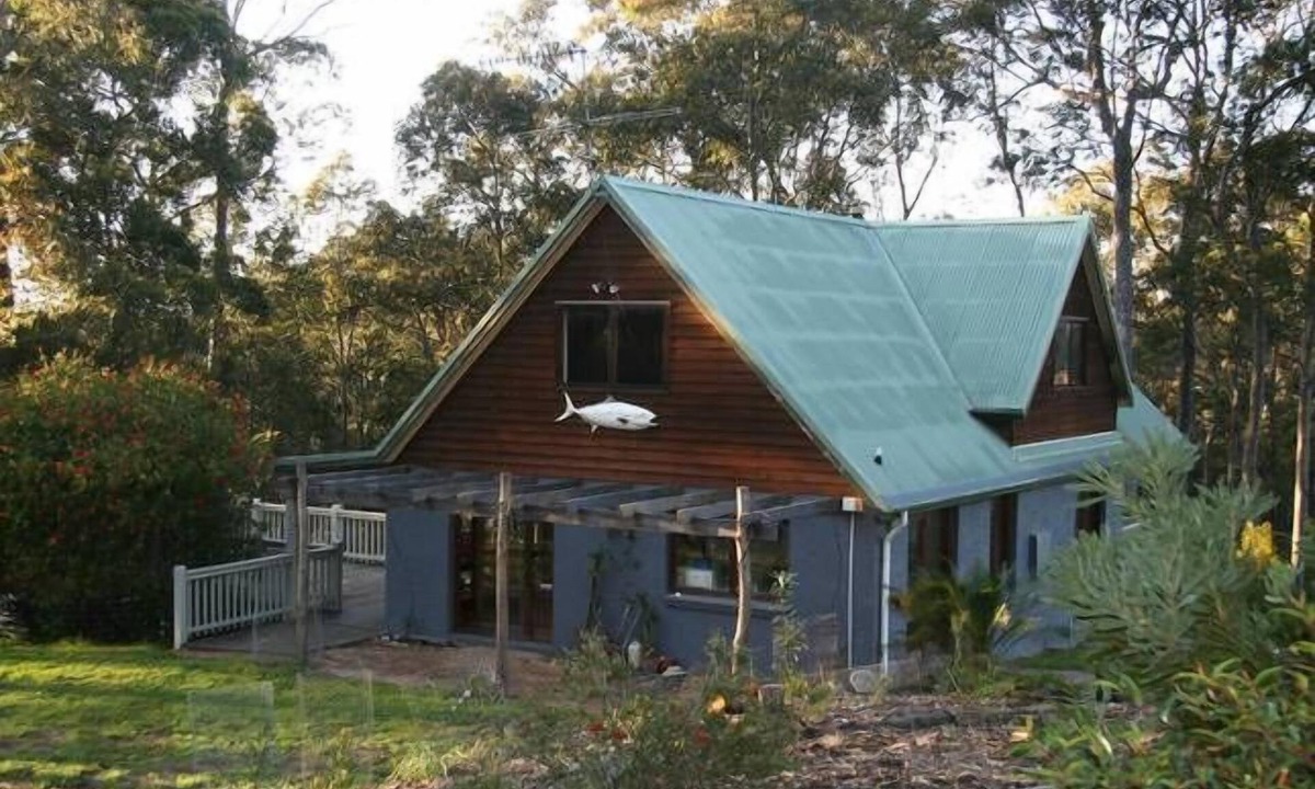 Corruna House | Corunna Views - located at Central Tilba