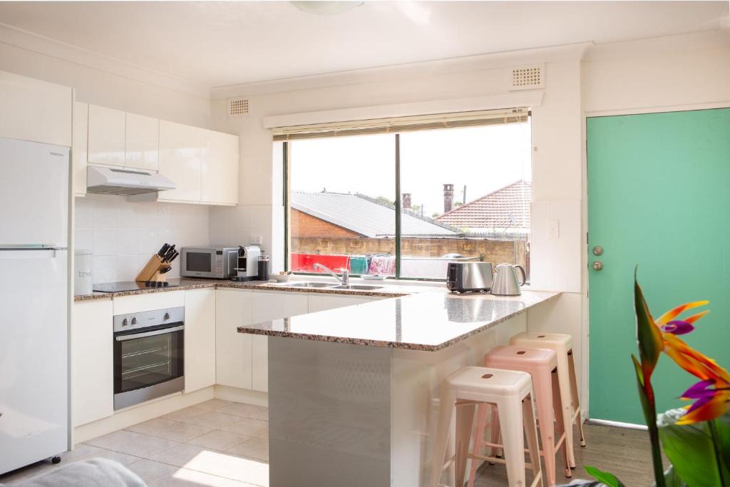 Strathfield Apartment | Cosy 2-Bed Apartment in the Heart of Strathfield
