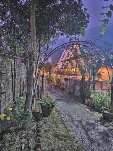 Amritpur Resort | Cottages At Village Bhimtal-Naukuchiatal