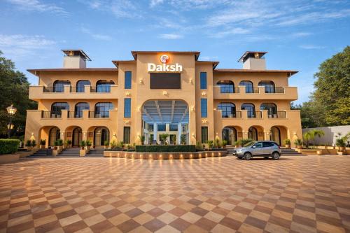 Udaipur Resort | Daksh The Fateh Retreat - near to Fateh Sagar Lake