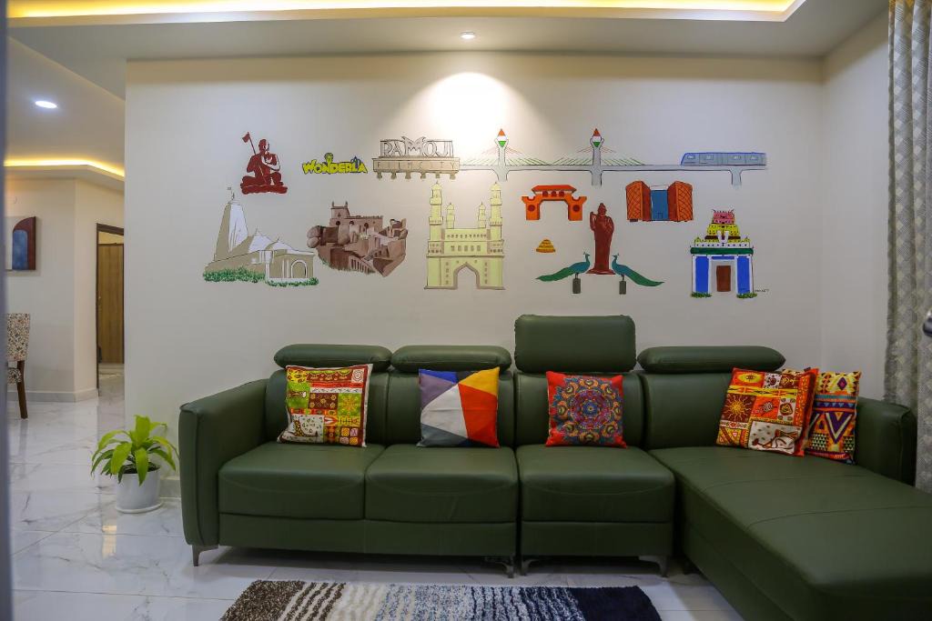 Gachibowli Apartment | Delightful 3 Bed holiday home with AC Near US Embassy, Gachibowli