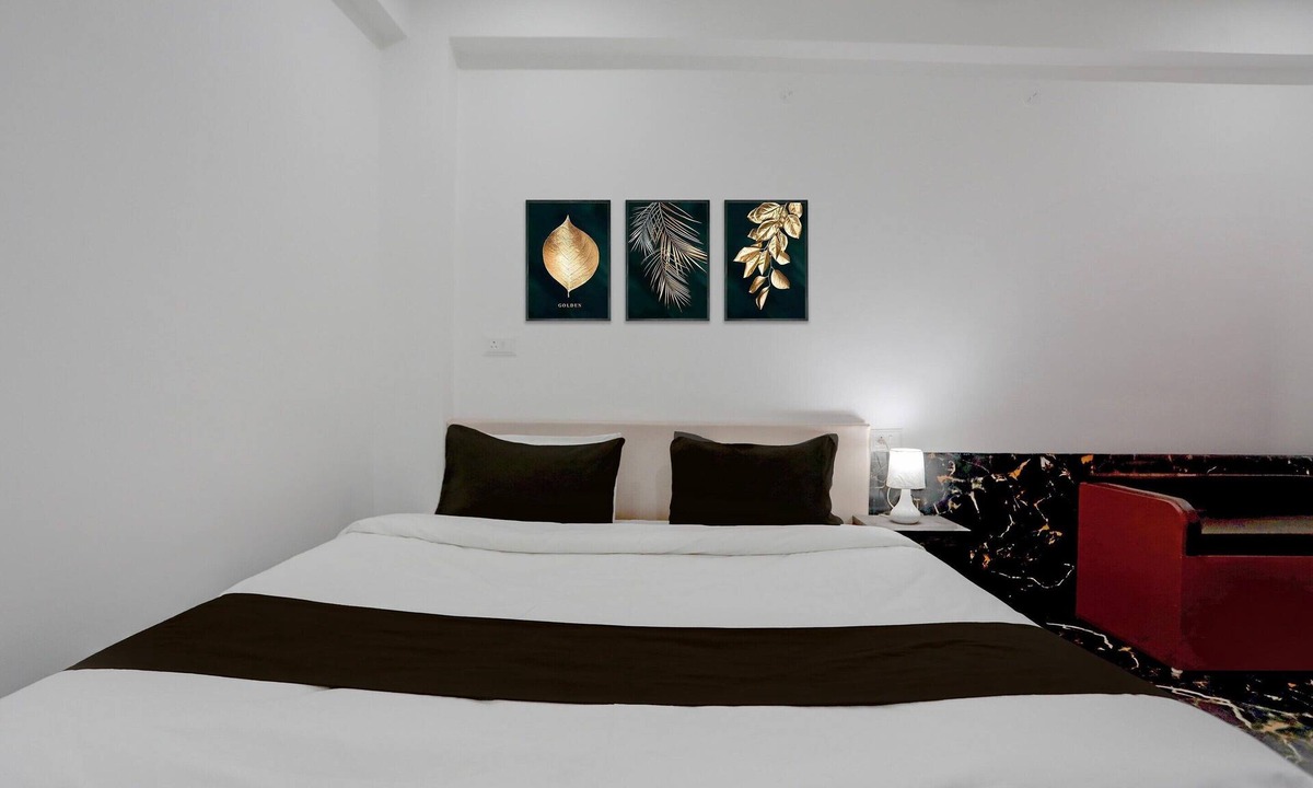 Sahibganj House | Deluxe Peepal Tree Bhagalpur