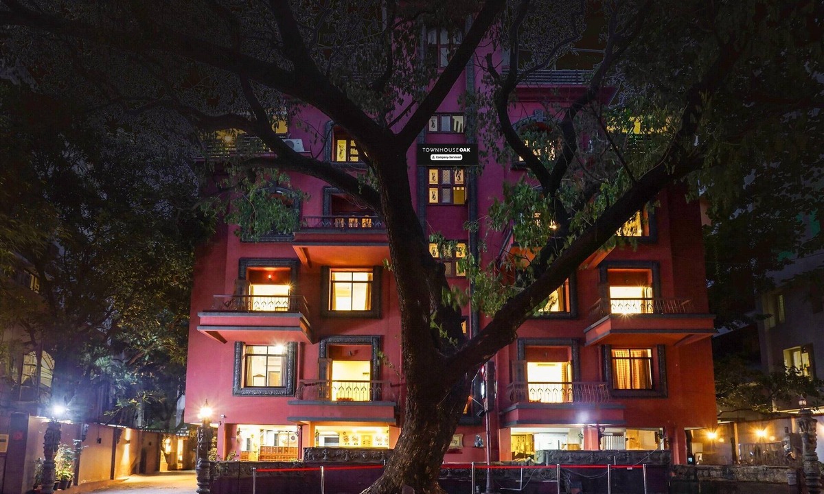 Erandwane House | Deluxe Shivajii Nagar