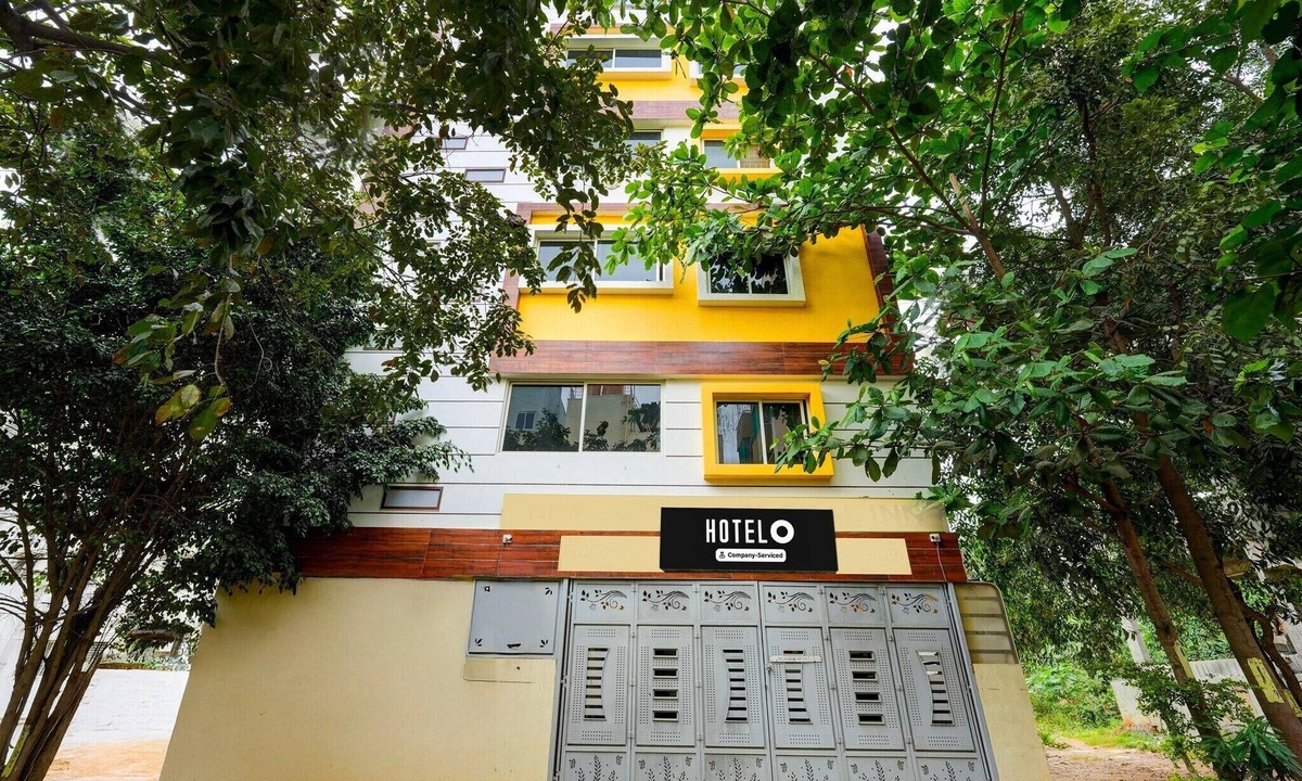 Bengaluru House | DeluxeGanakkal Near BGS Hospital Junction
