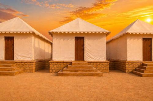 Kanoi Resort | Desert Popular Resort & Camp