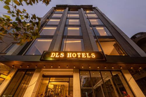 Amritsar Hotel | DLS Hotels Amritsar 200 Steps to The Golden Temple