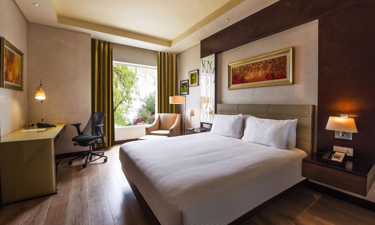 Gurugram Hotel | DoubleTree by Hilton Gurugram Baani Square